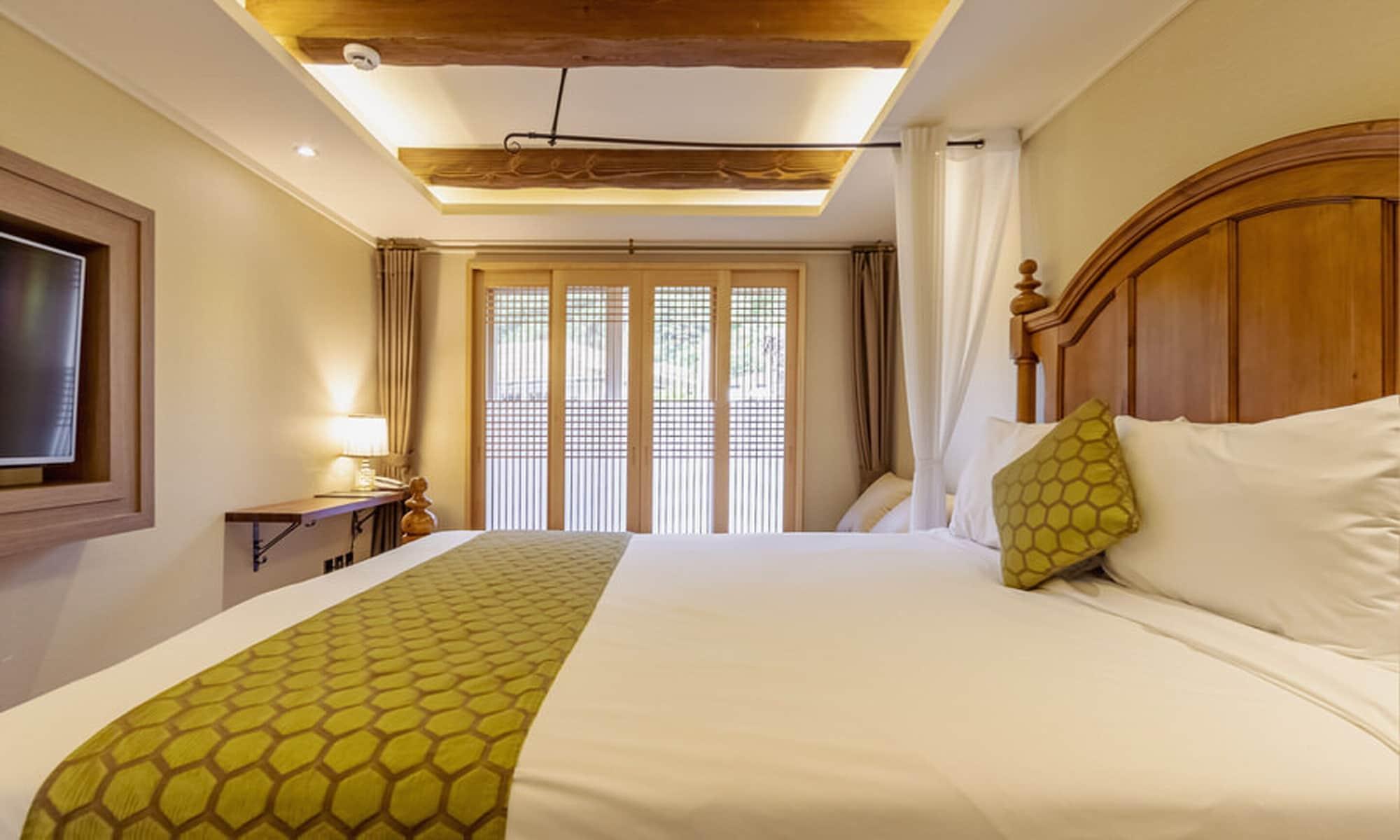 Hansan Marina Hotel & Resort Тхонъён Экстерьер фото